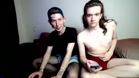 Alex and Dima online show from 07/25/26, 10:40