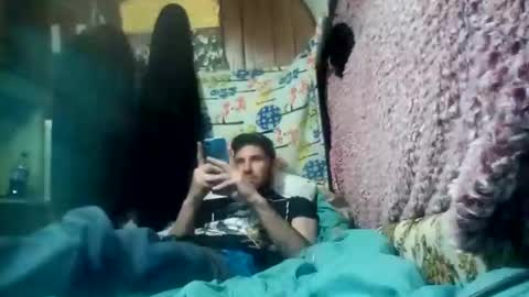 Snapshot of bigwalkdog420 chatting on 01/03/25, 05:28 bigwalkdog420 online show from 01/03/25, 05:28