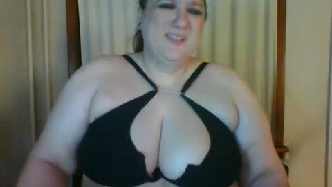 Lady of the WHEEL online show from 10/07/25, 03:25