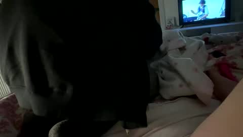 Snapshot of bigwhitecollegebull chatting on 10/20/25, 05:19 bigwhitecollegebull online show from 10/20/25, 05:19