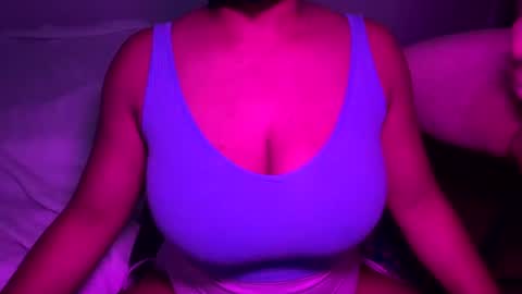 Snapshot of bigwilly624969 chatting on 07/13/26, 07:22 bigwilly624969 online show from 07/13/26, 07:22