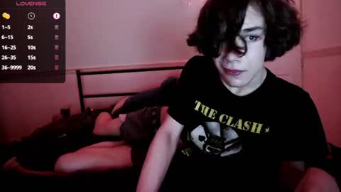 straything online show from 06/28/26, 11:44