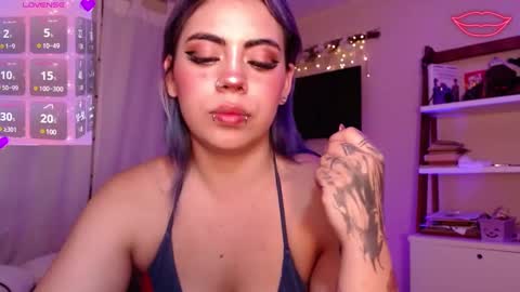 biigbooty_ online show from 01/25/25, 02:58
