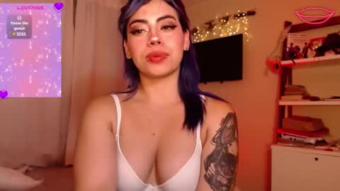 biigbooty_ online show from 02/16/25, 07:48