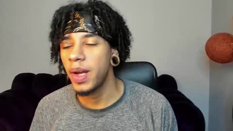 Sebas online show from 09/18/25, 02:52