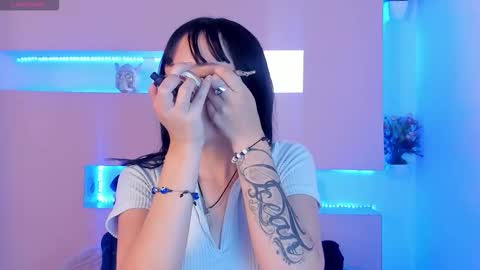 Snapshot of bilie__eilish chatting on 12/04/25, 11:30 bilie__eilish online show from 12/04/25, 11:30