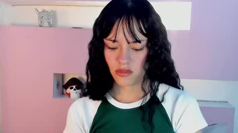 Snapshot of bilie__eilish chatting on 02/03/26, 11:26 bilie__eilish online show from 02/03/26, 11:26