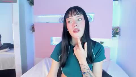 Snapshot of bilie__eilish chatting on 03/07/26, 12:24 bilie__eilish online show from 03/07/26, 12:24