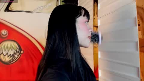 Snapshot of bilie__eilish chatting on 03/10/26, 11:48 bilie__eilish online show from 03/10/26, 11:48