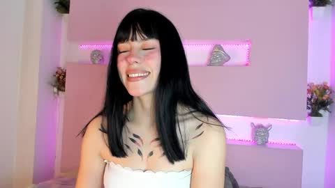Snapshot of bilie__eilish chatting on 04/24/26, 01:13 bilie__eilish online show from 04/24/26, 01:13