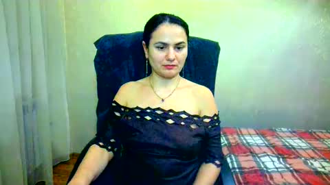 DOM NIKA online show from 02/18/26, 10:17