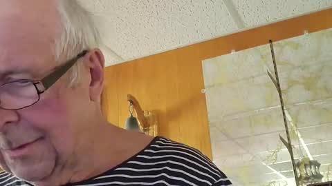 bill_25061 online show from 10/29/25, 06:42