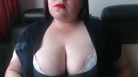 Snapshot of billie_k chatting on 01/22/25, 07:03 billie online show from 01/22/25, 07:03