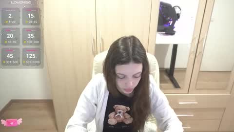 Snapshot of billly1love chatting on 09/29/25, 10:58 billy1love online show from 09/29/25, 10:58