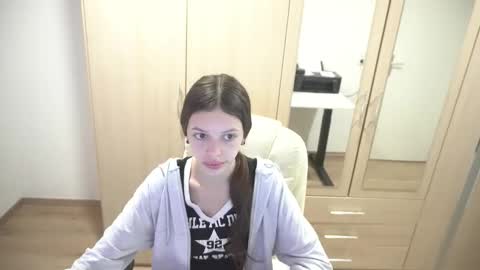 Snapshot of billly1love chatting on 03/18/26, 01:53 billy1love online show from 03/18/26, 01:53