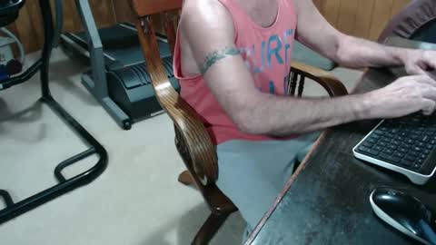 Snapshot of billy471 chatting on 01/23/25, 04:04 billy471 online show from 01/23/25, 04:04