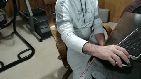 Snapshot of billy471 chatting on 01/25/25, 01:54 billy471 online show from 01/25/25, 01:54