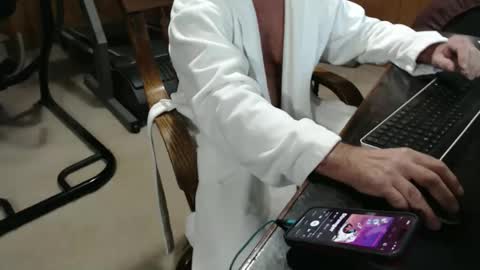 Snapshot of billy471 chatting on 11/14/25, 05:33 billy471 online show from 11/14/25, 05:33