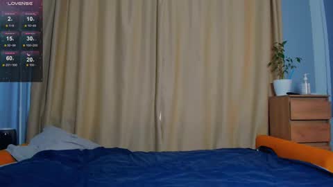 Snapshot of billy_full chatting on 10/15/25, 08:58 Billy and Lisahelp us to reach 100 likes online show from 10/15/25, 08:58