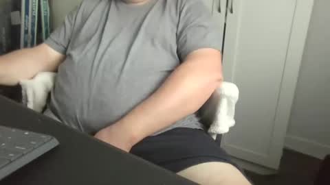 Snapshot of billymcn chatting on 09/18/25, 02:19 billymcn online show from 09/18/25, 02:19