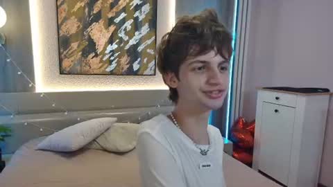 Bimbo boy online show from 06/11/26, 03:21