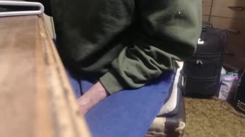 Snapshot of bimbttm chatting on 01/08/25, 01:11 Bimbttm online show from 01/08/25, 01:11