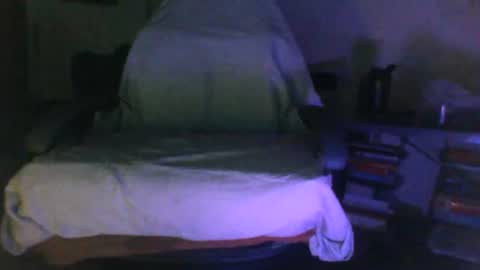 binder2122 online show from 07/14/26, 03:44