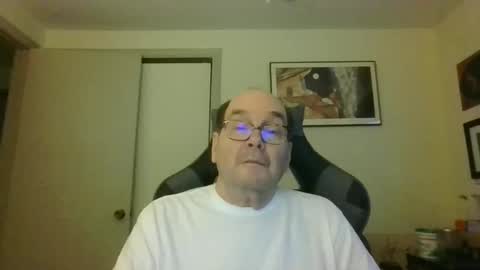 Bink195234 online show from 02/01/25, 10:23