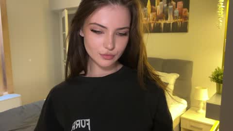 Snapshot of birkin_ chatting on 06/02/26, 06:43 birkin_ online show from 06/02/26, 06:43