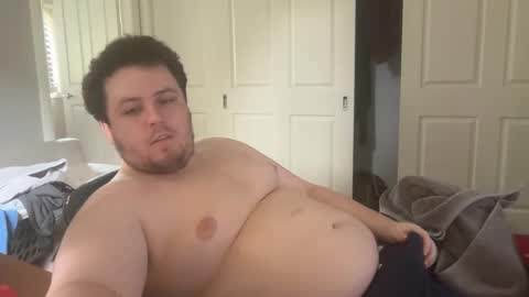 Snapshot of bisexualchubbyboy chatting on 01/22/25, 04:13 james online show from 01/22/25, 04:13