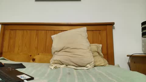 Snapshot of bisexualversat1 chatting on 11/23/25, 10:53 bisexualversat1 online show from 11/23/25, 10:53