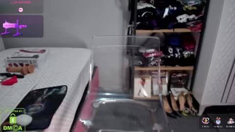 bisex woman online show from 02/03/25, 09:50