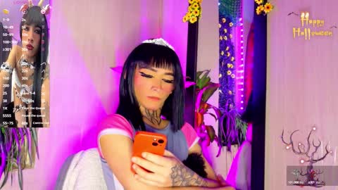 Snapshot of bitch_capelli chatting on 10/17/25, 02:26 .. .. online show from 10/17/25, 02:26