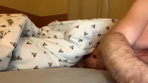 Snapshot of bitemehard888 chatting on 01/17/25, 08:24 Bitemehard bigcock cumshot horny makemecum sexybody controlme online show from 01/17/25, 08:24