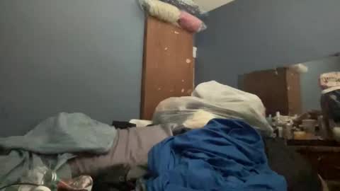 bizzbaby online show from 02/04/25, 03:22