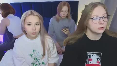 Julia online show from 02/01/25, 08:29