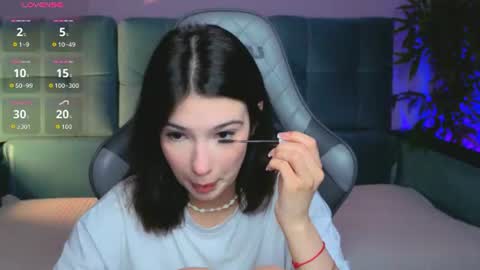 Julia online show from 06/14/26, 02:46
