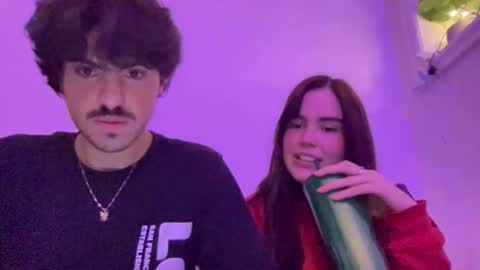 bkws985 online show from 10/19/25, 12:00