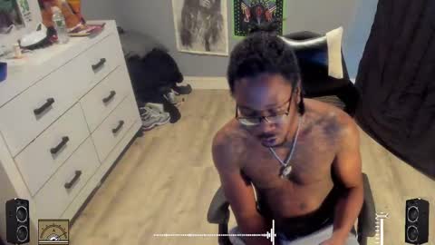 Plant Base Streamers From Pennsylvania online show from 10/11/25, 09:57