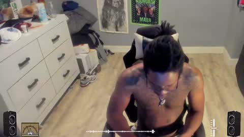 Plant Base Streamers From Pennsylvania online show from 10/16/25, 11:06