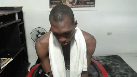 maquina online show from 05/27/26, 03:20