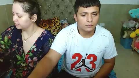 black__and__whiite online show from 10/26/25, 04:51