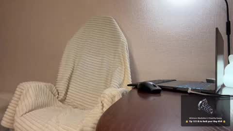 Snapshot of black_alex_ chatting on 04/25/26, 05:32 Alexandra online show from 04/25/26, 05:32