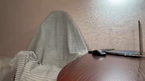 Alexandra online show from 06/28/26, 05:52