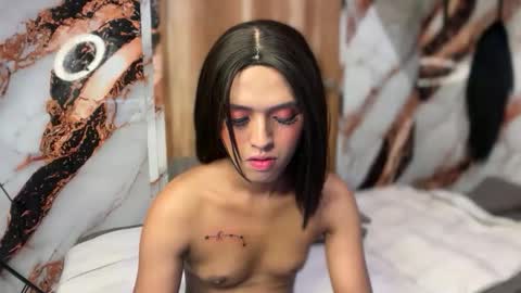 black_bag69 online show from 05/18/26, 11:16