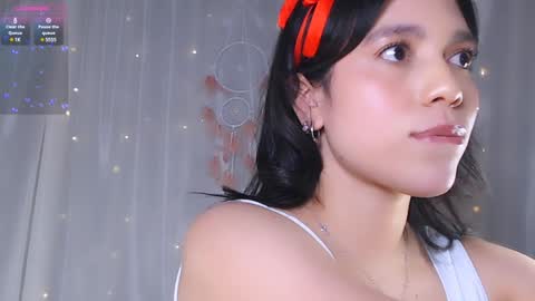 Sara online show from 12/12/24, 10:24