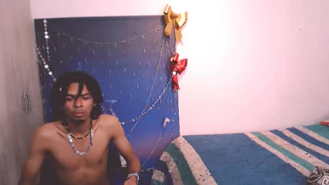 Black online show from 12/07/24, 07:10