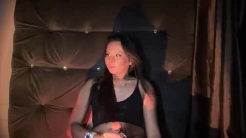 black_fairyxxx online show from 10/22/25, 05:34