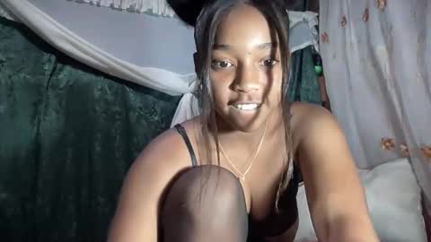 Snapshot of black_hot2024 chatting on 02/15/25, 12:26 MORENITA ISA online show from 02/15/25, 12:26