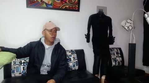 black_hot26 online show from 09/18/25, 01:57